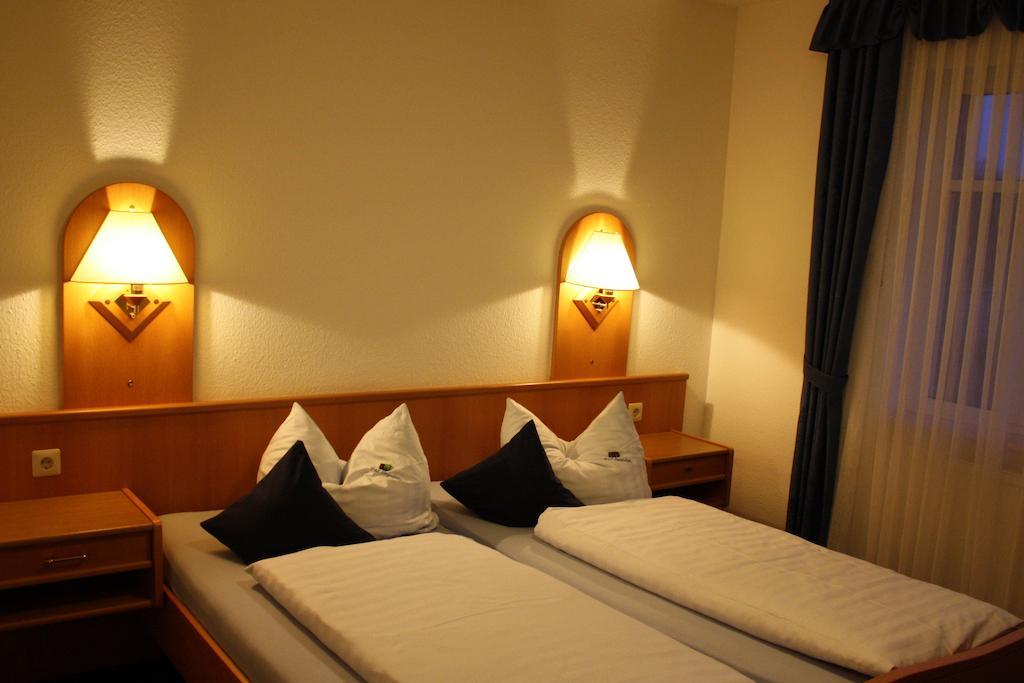 Hotel Restaurant Bergeshoehe Mettingen  ห้อง รูปภาพ